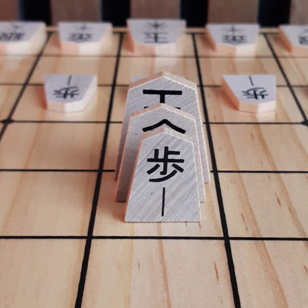 International / Westernized Shogi Set with Arrows and Japanese 1-Kanji
